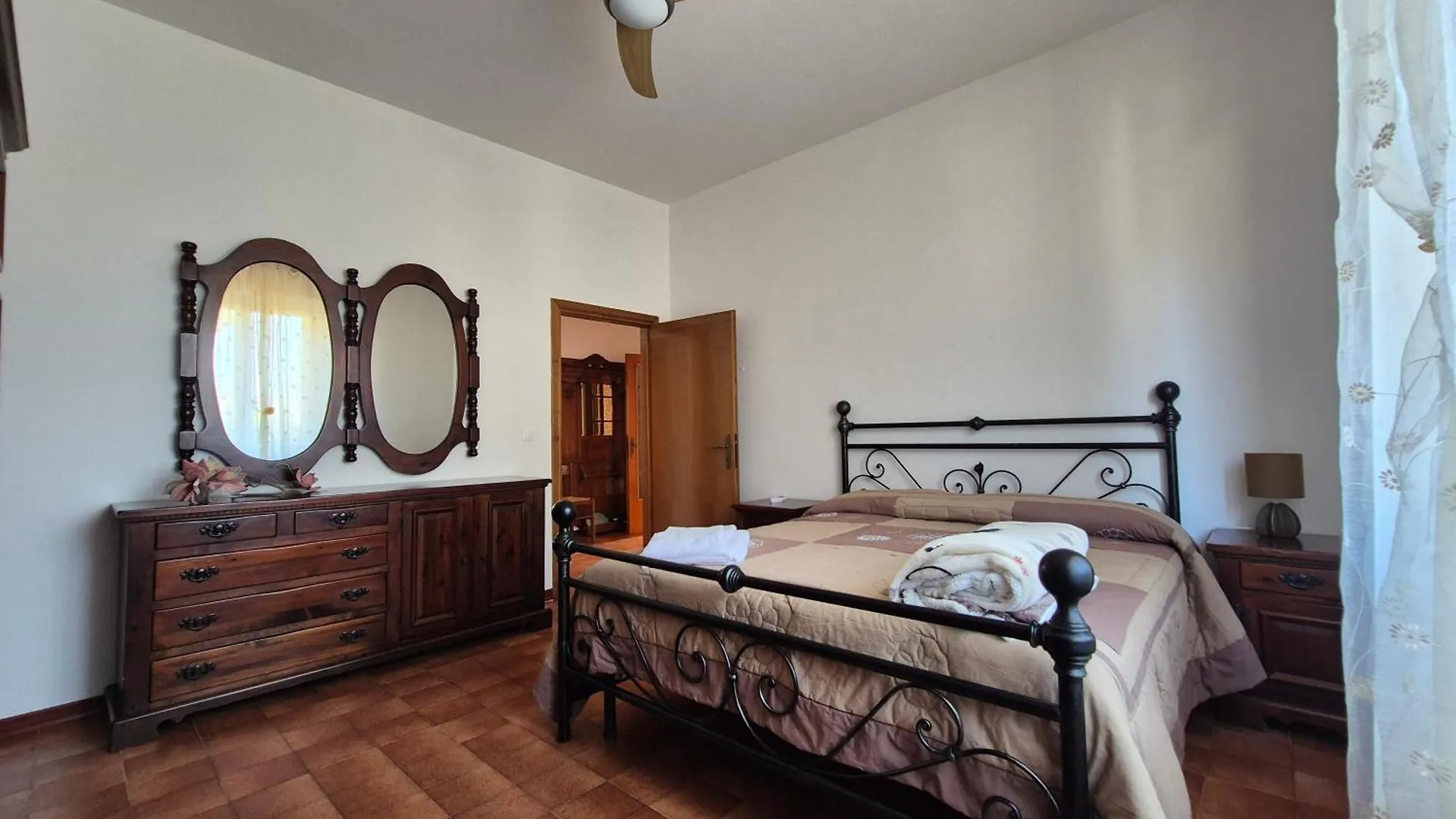 Appartamento A Casa Di Gina Rosignano Solvay 0*,