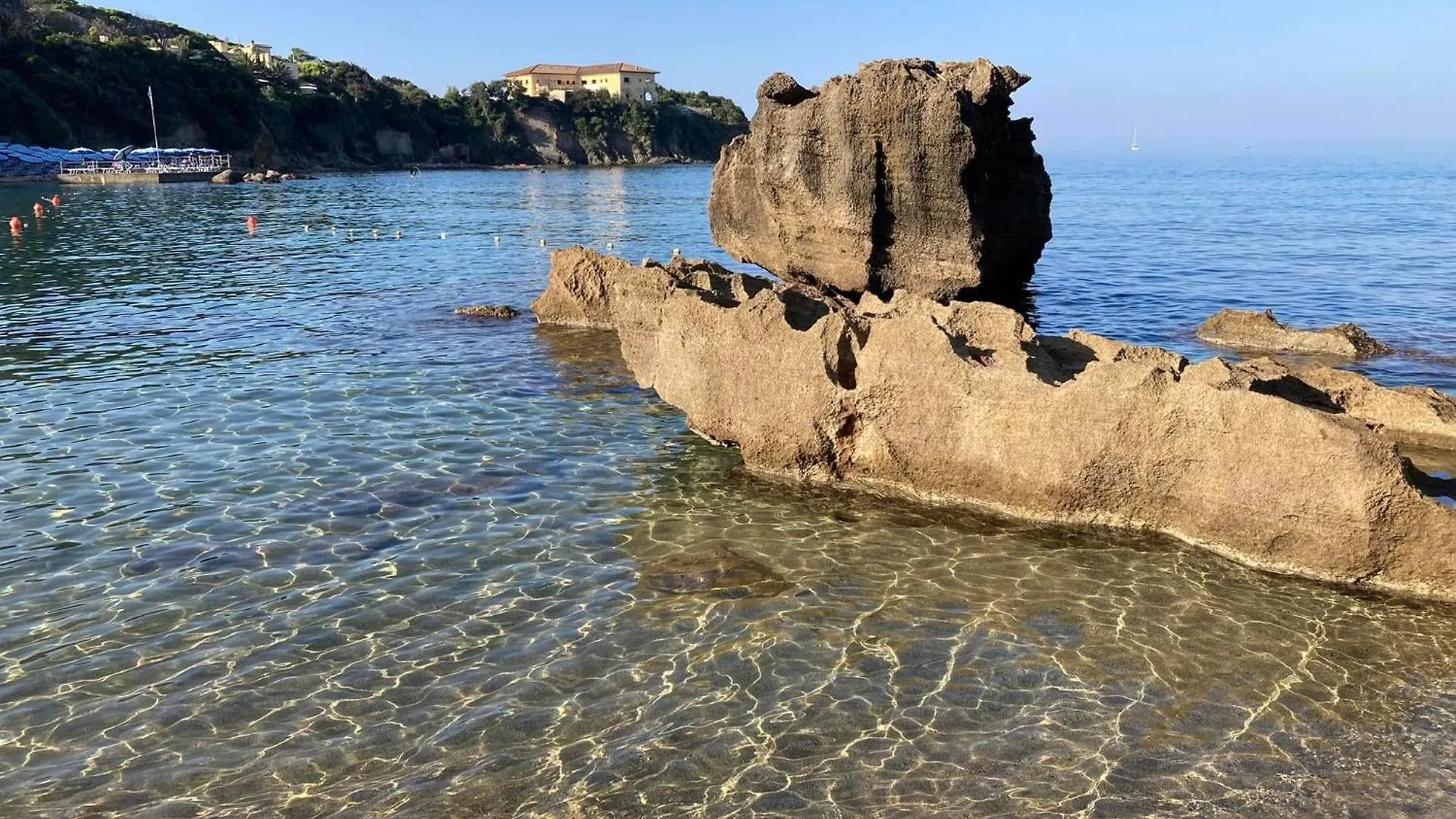 ロジニャーノ・ソルヴァイA Casa Di Ginaアパートメント イタリア